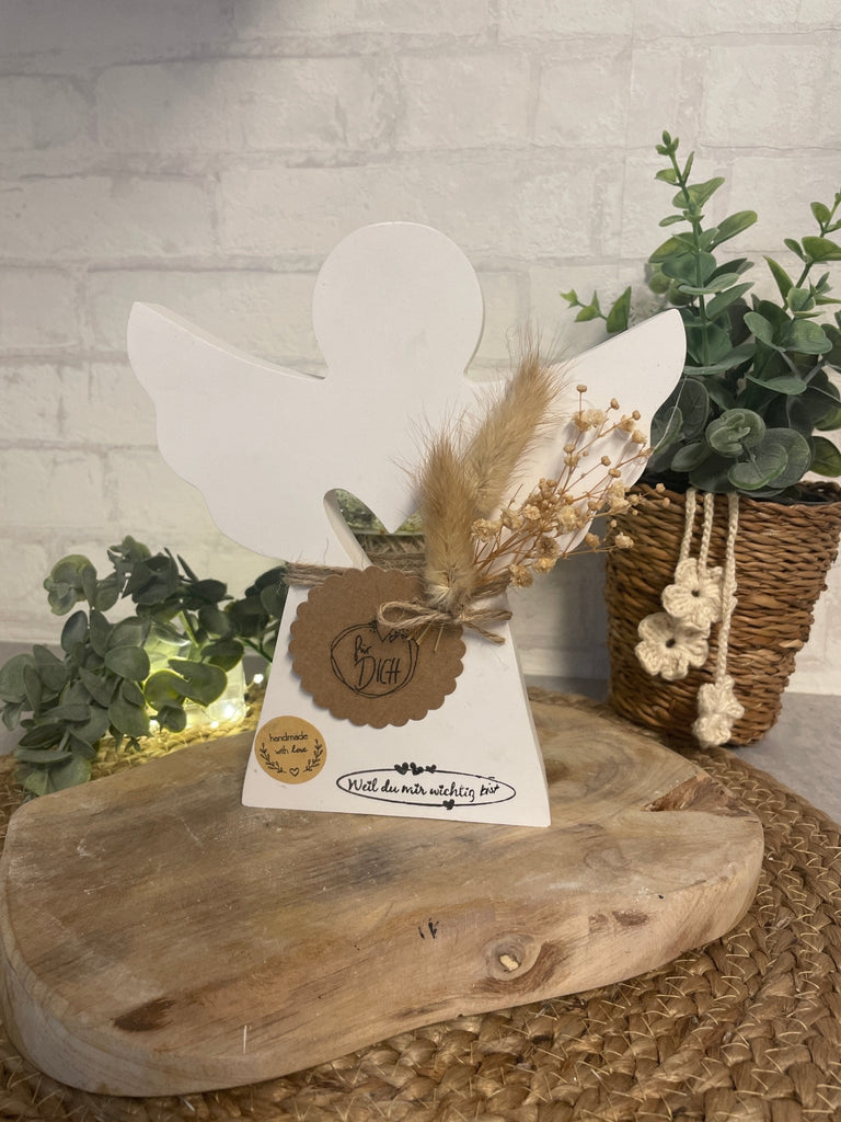 Deko Engel mit Herz – Handgemacht & liebevoll gestaltet - KB Socken