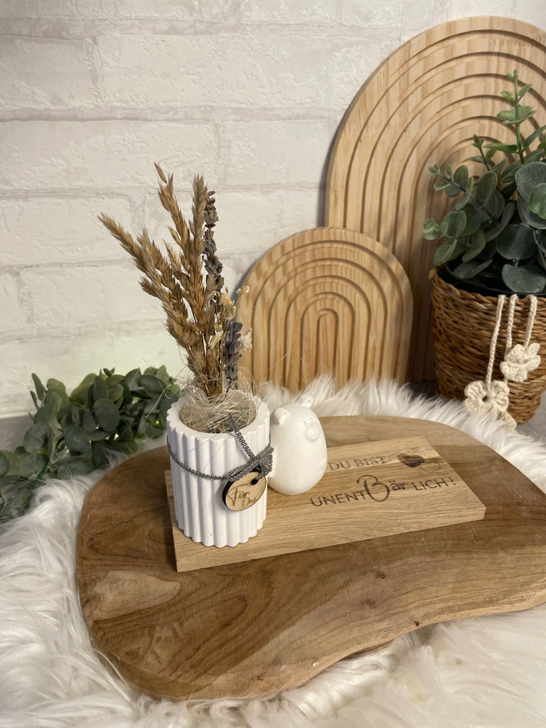 Deko - Set „Du bist unentBärlich“ – Geschenk mit Trockenblumen, Bärchen & Holzschild - KB Socken