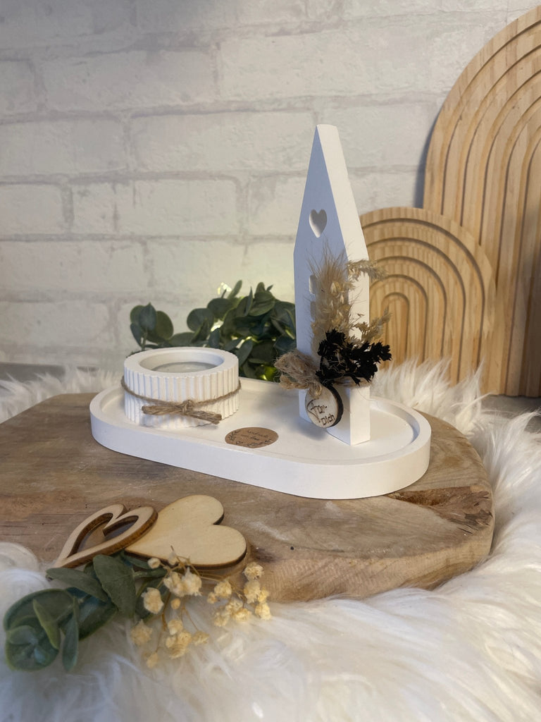 Deko - Set „Haus mit Herz“ – Keraflott, Trockenblumen & Teelichthalter - KB Socken