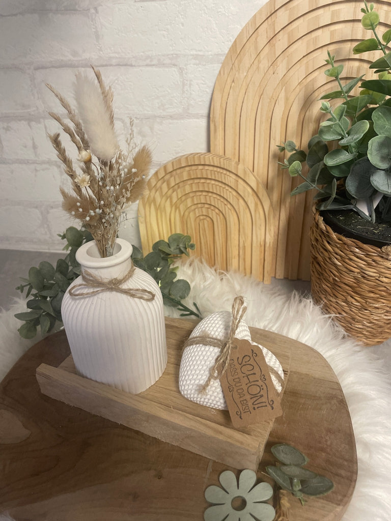 Geschenkset Herz - Vase mit Trockenblumen – Handgemachte Holzdeko - KB Socken