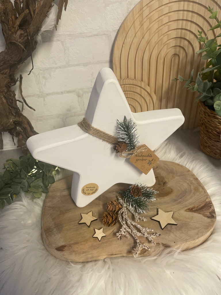 Handgefertigter Deko - Stern aus Keramik – Winterliche Weihnachtsdeko - KB Socken