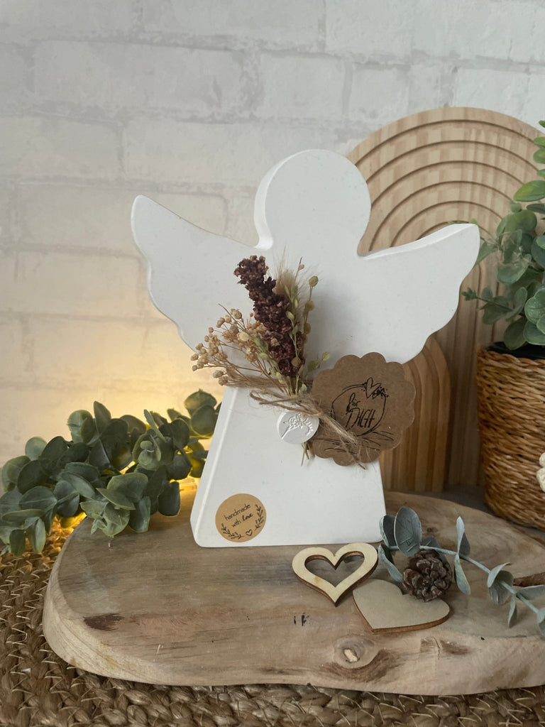 Handgemachter Deko Engel – Ideal für Taufe & besondere Anlässe - KB Socken