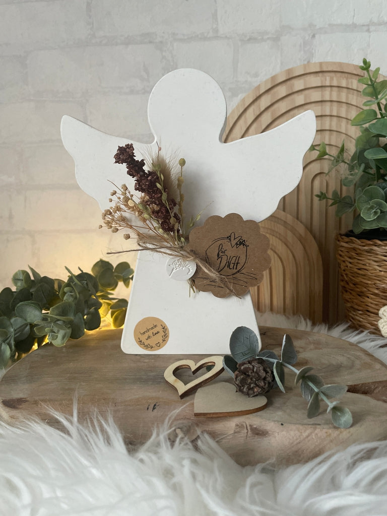 Handgemachter Deko Engel – Ideal für Taufe & besondere Anlässe - KB Socken