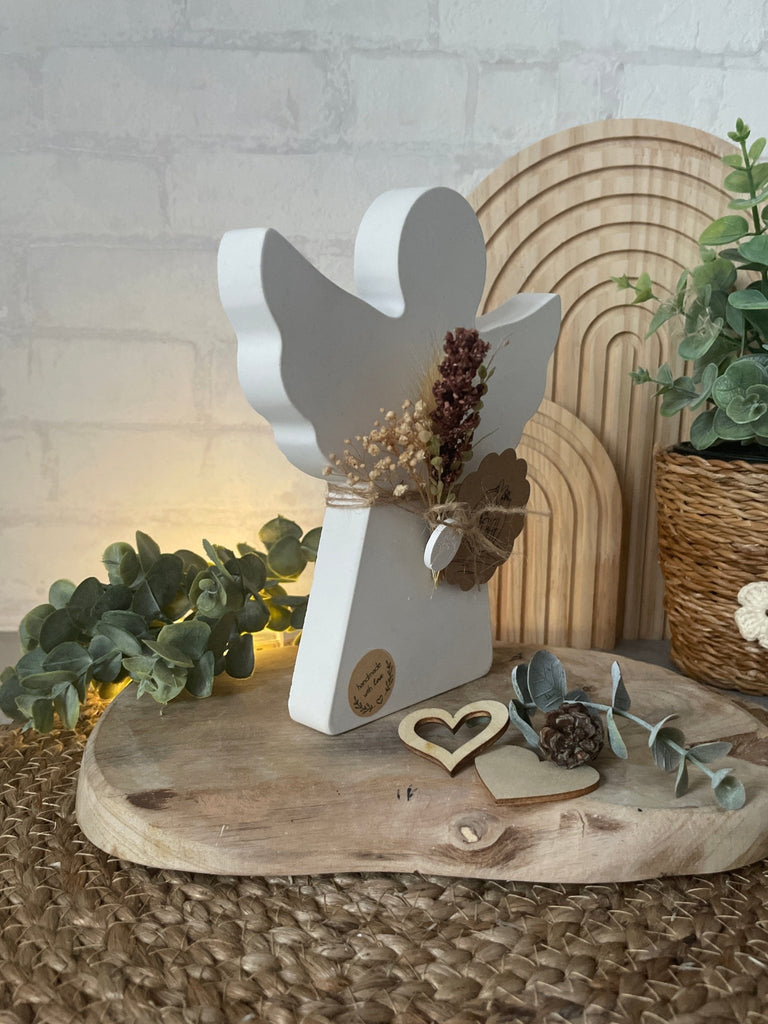 Handgemachter Deko Engel – Ideal für Taufe & besondere Anlässe - KB Socken