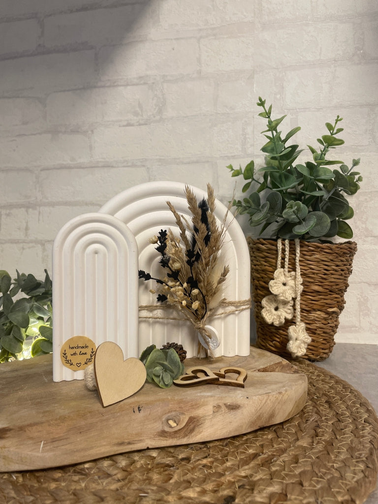 Handgemachter Deko Regenbogen – Farbenfrohe Dekoration & Geschenk - KB Socken