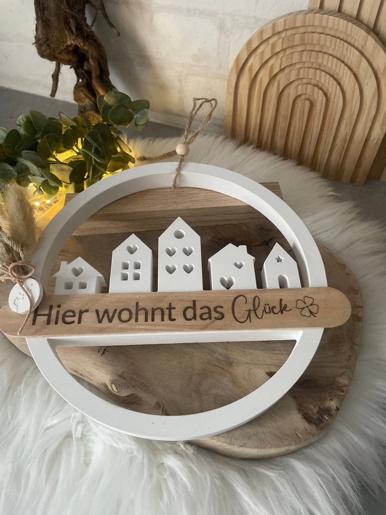 Häuserloop Skandi Deko – Türkranz aus Keraflott, Handmade Geschenk - KB Socken