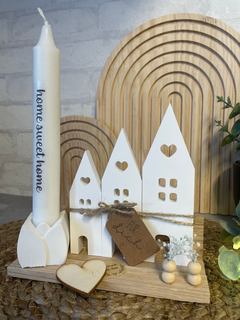 Herz Häuser Deko mit Kerze – Skandinavisches Set für Fensterbank - KB Socken