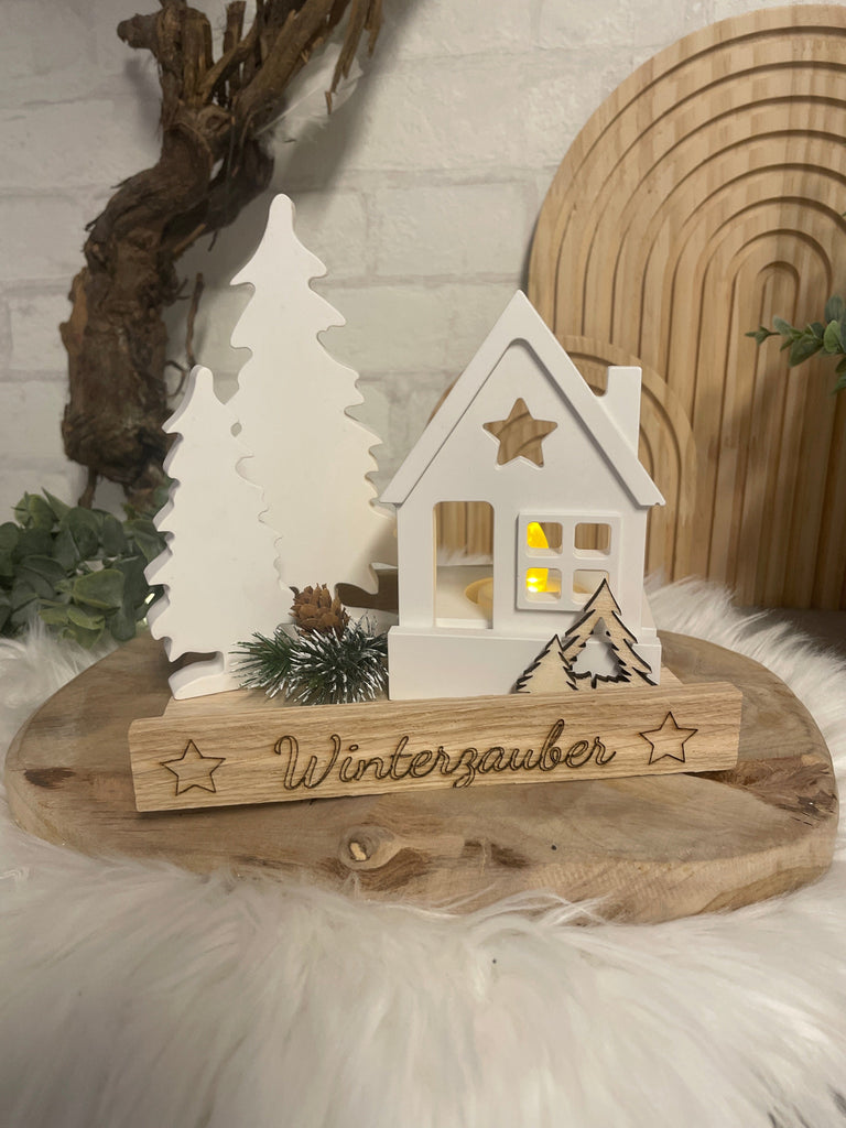 KB Deko Sternenhaus Einschieber Teelichthalter mit Tannenbäume auf Holz Personalisiert, Adventszeit, Weihnachtsdeko,  Advents Deko,  Keraflott