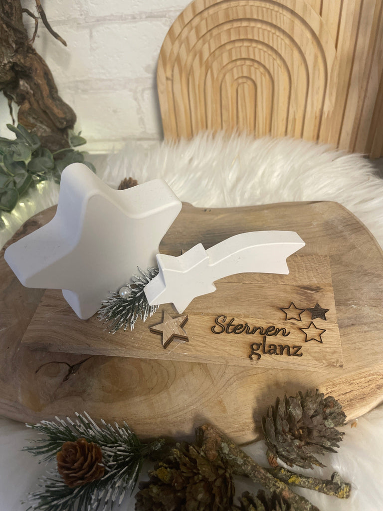 KB Deko Weihnachtsstern mit Sternschnuppe aus Keraflott auf Holztablett, Personalisiert, Weihnachtsdeko, Deko Weihnachten, Boho Deko