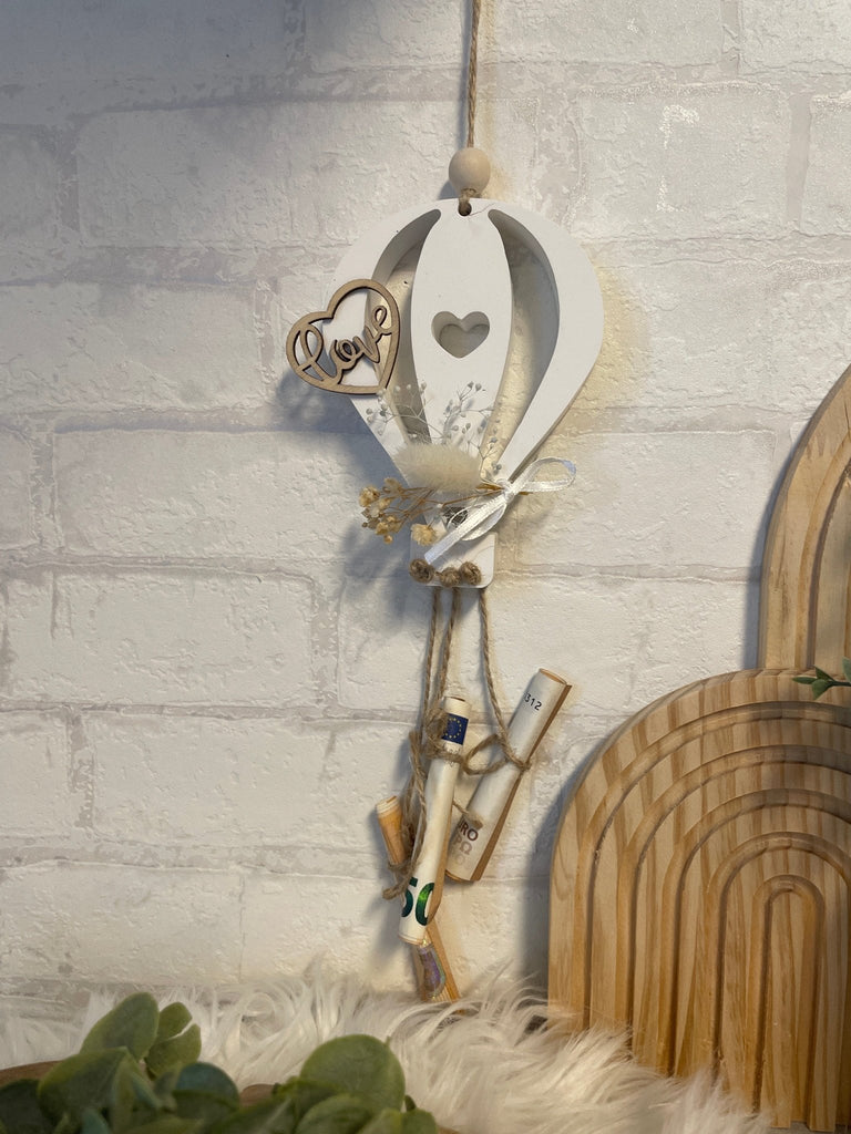 Keraflott Heißluftballon Deko – Geschenk zur Hochzeit, Geburt & Taufe - KB Socken