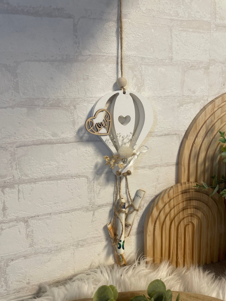 Keraflott Heißluftballon Deko – Geschenk zur Hochzeit, Geburt & Taufe - KB Socken