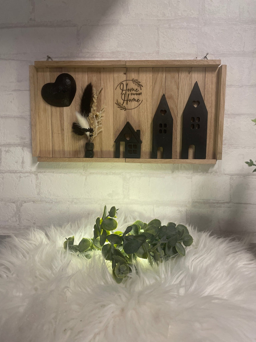 Skandinavische Wanddeko aus Holz – Häuser, Herz & Home-Schild