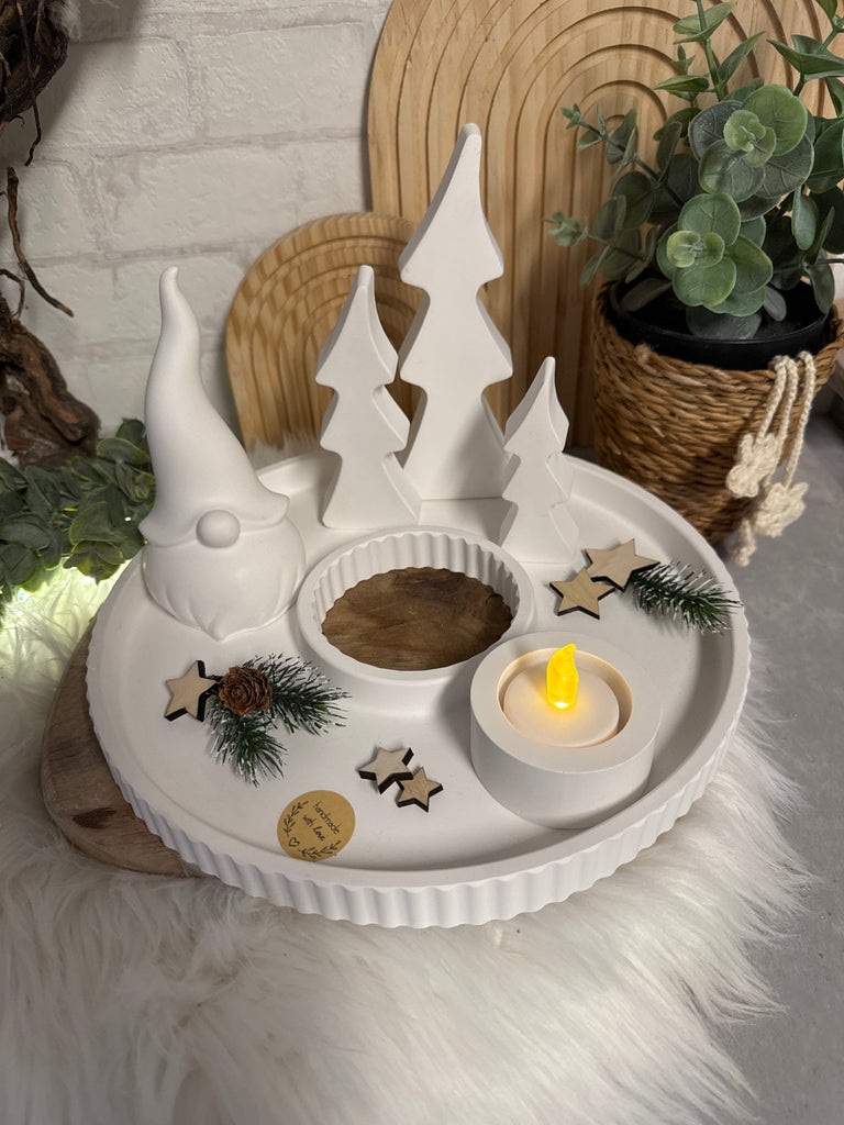 Skandinavisches Winter - Deko - Set mit Tablett, Gnom & Kerzenhalter - KB Socken