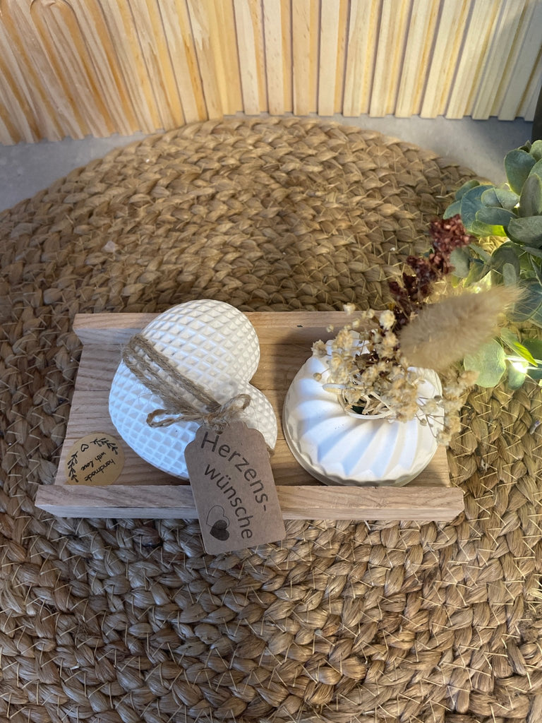 Tablett Set mit Pustekuchen und Herz - Geschenk Set Damen Handmade - KB Socken